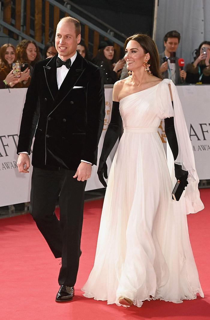 Princess of Wales Catherine Middleton wearing long black opera gloves on the red carpet