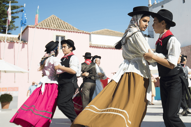 Portuguese culture traditional Portuguese dancing
