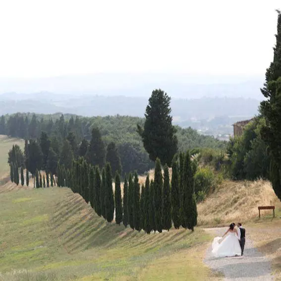 Weddings in Tuscany with a view